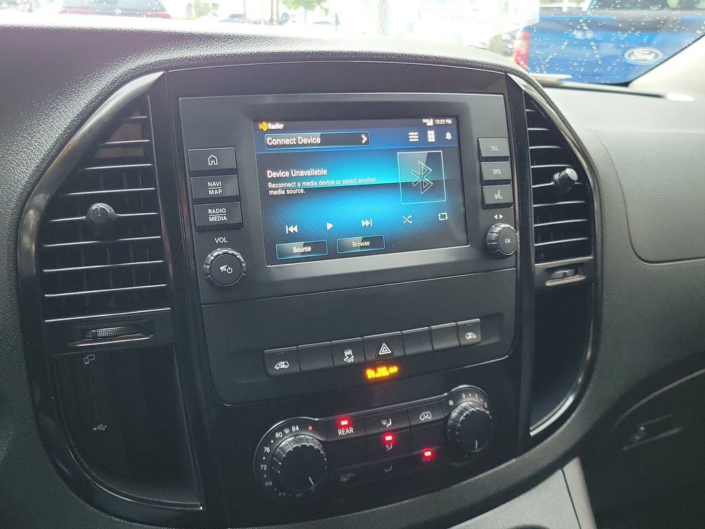 Used 2023 Mercedes-Benz Metris Passenger image 26