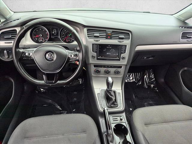 Used 2016 Volkswagen Golf S FWD image 18