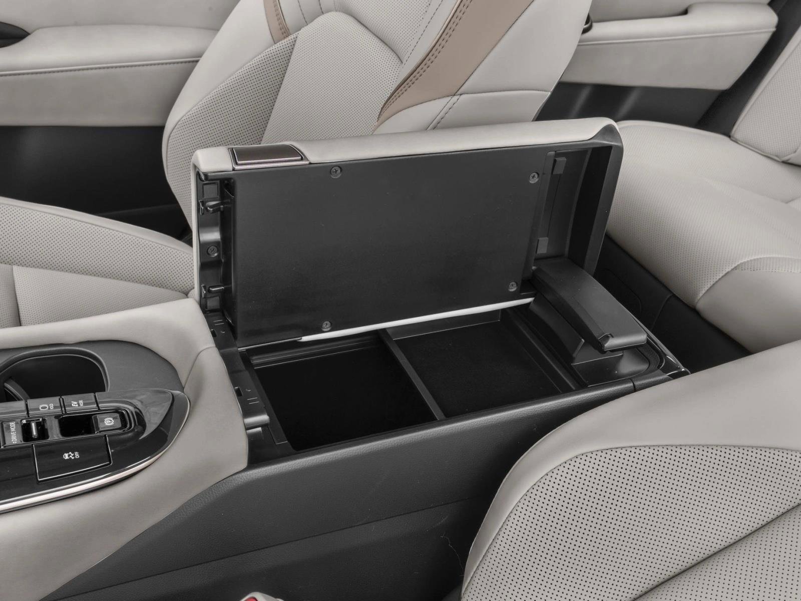 New 2026 Toyota Crown AWD/4WD image 10