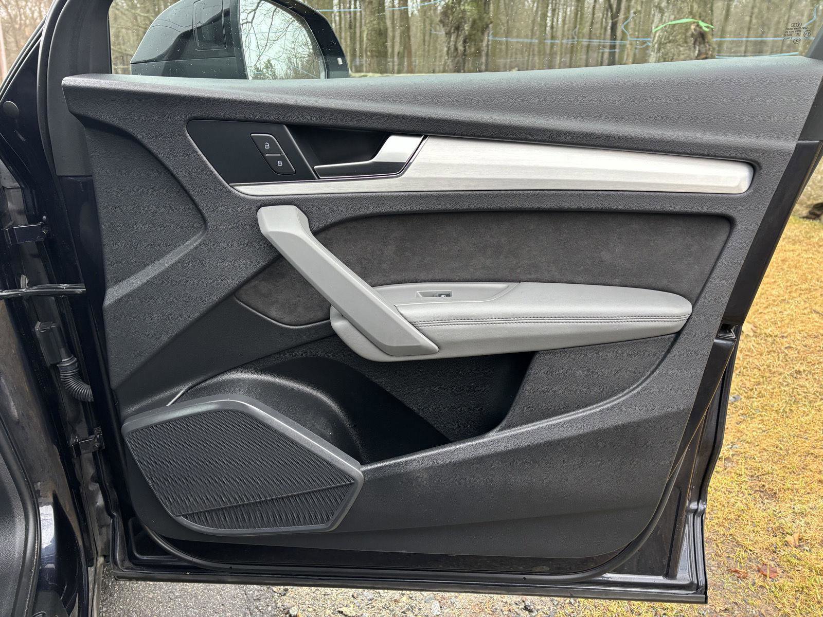 Used 2019 Audi SQ5 Premium Plus image 37