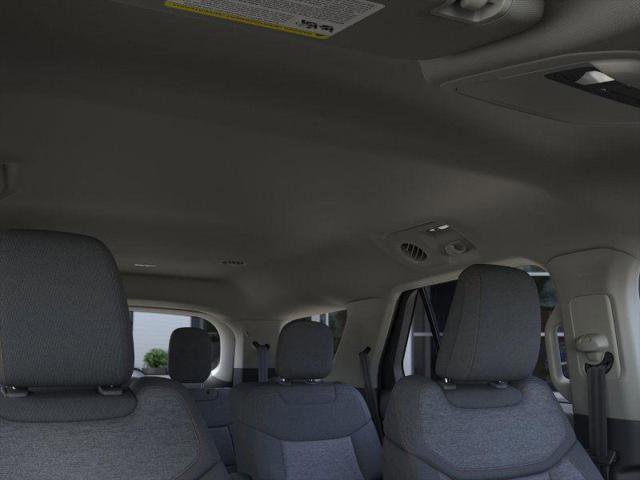 New 2025 Ford Explorer Active image 22