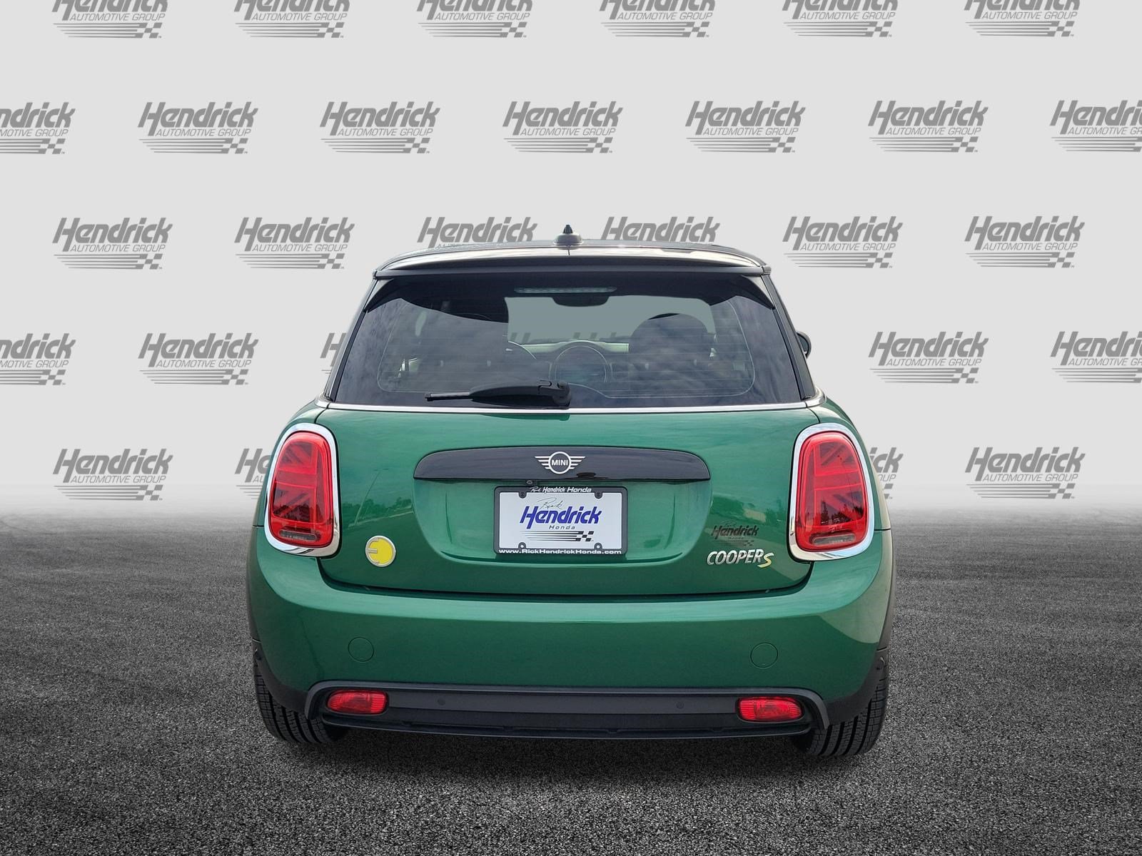 Used 2024 MINI Cooper SE FWD image 6