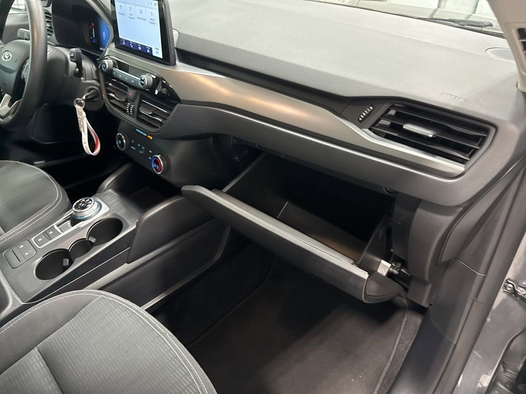 Used 2023 Ford Escape AWD image 44