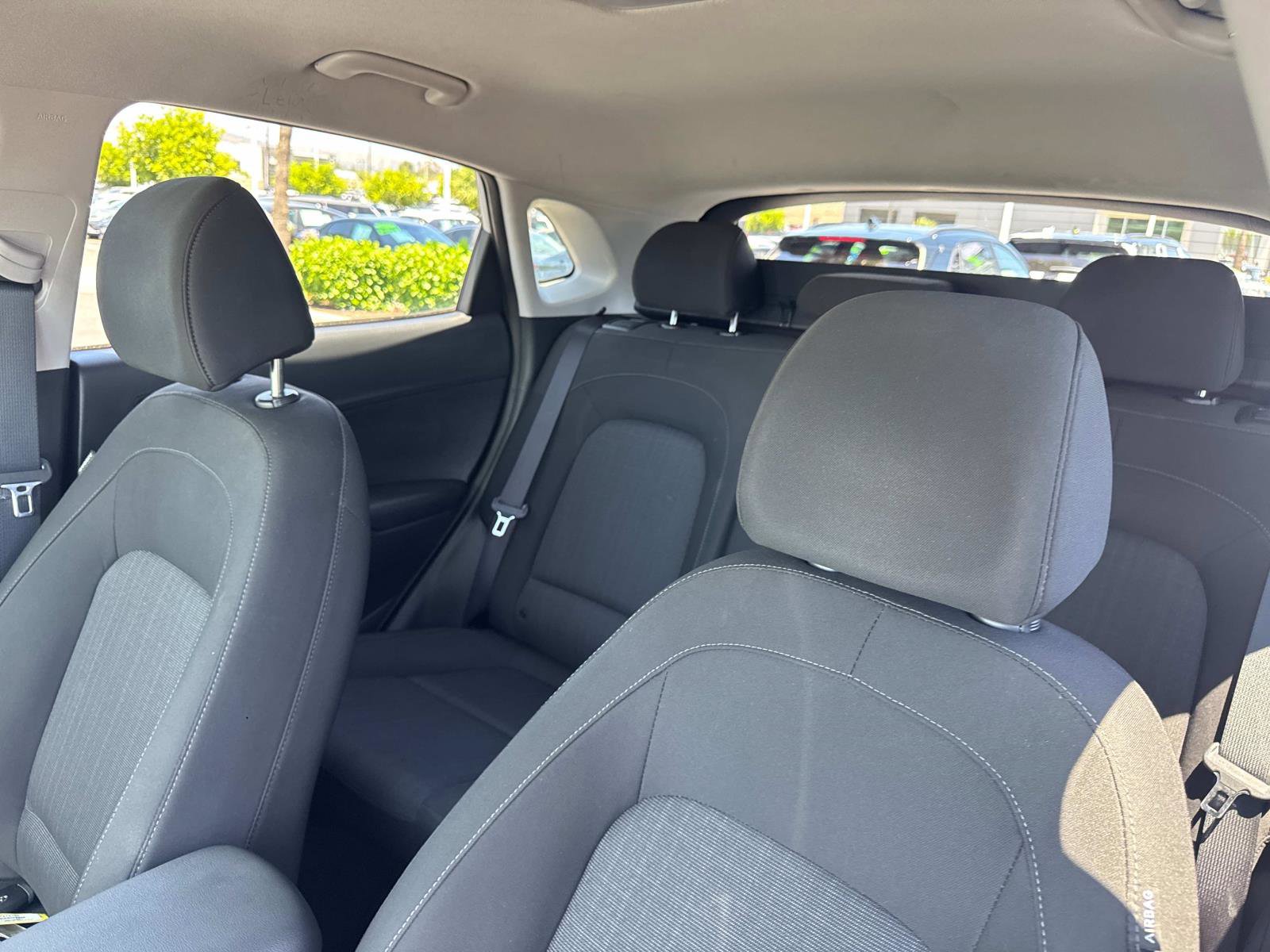 Used 2022 Hyundai Kona SEL image 19