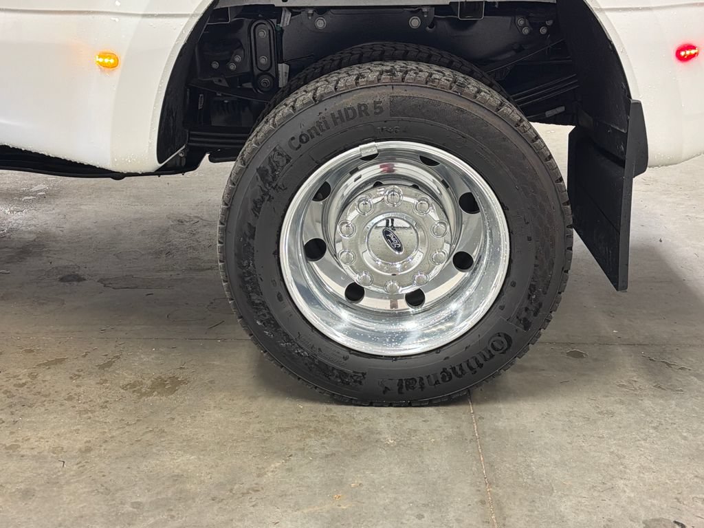 Used 2026 Ford F450 Platinum w/ Platinum Plus Package AWD/4WD image 14