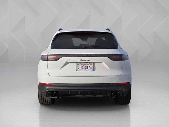 Used 2022 Porsche Cayenne Platinum Edition image 5