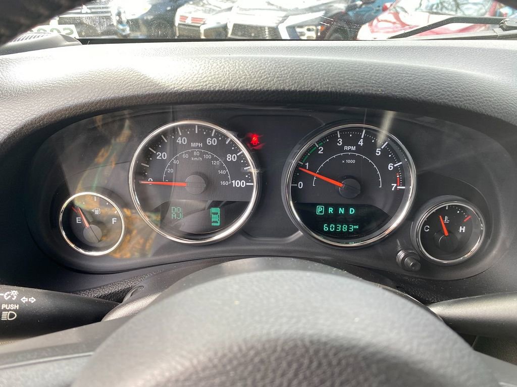 Used 2017 Jeep Wrangler Unlimited Sport w/ Connectivity Group image 15