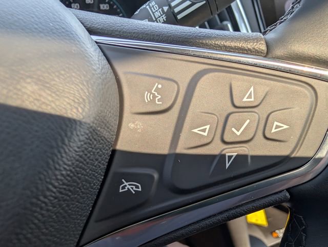 Used 2024 Chevrolet Equinox Premier image 18