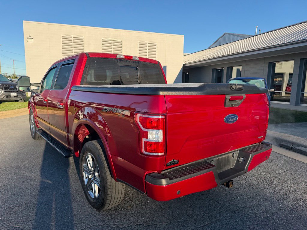 Used 2018 Ford F150 XLT w/ Equipment Group 302A Luxury AWD/4WD image 3