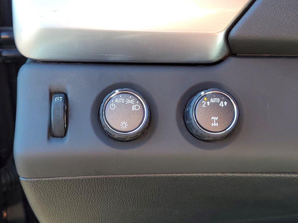 Used 2019 Chevrolet Tahoe LT AWD/4WD image 9