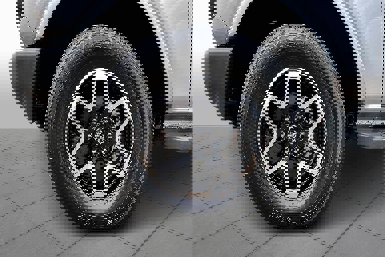 Certified 2021 Ford Bronco Outer Banks image 11