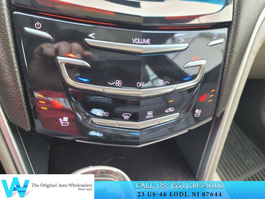 Used 2013 Cadillac XTS Premium AWD/4WD image 20