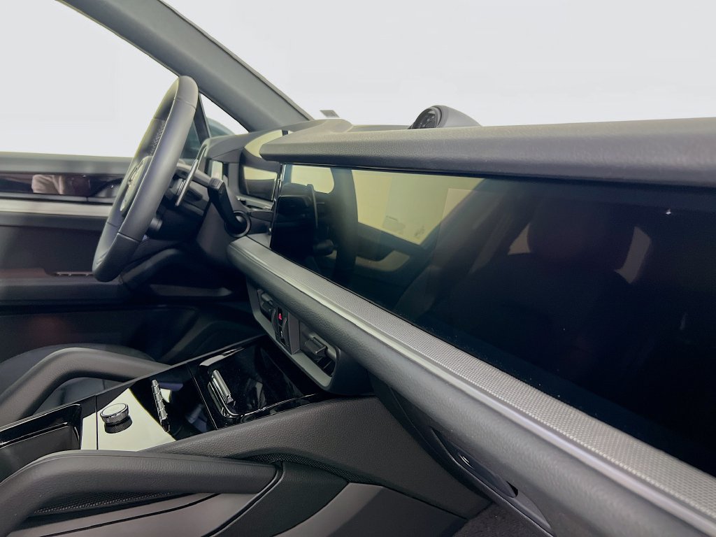 New 2026 Porsche Cayenne S AWD/4WD image 31