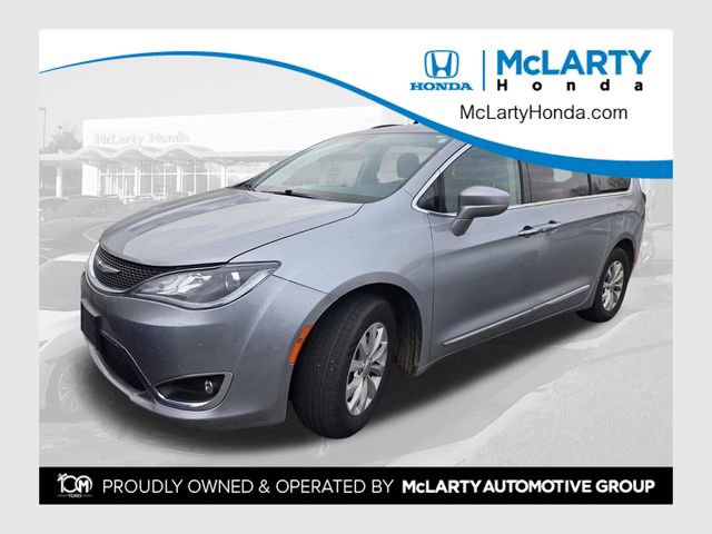 Used 2019 Chrysler Pacifica Touring-L