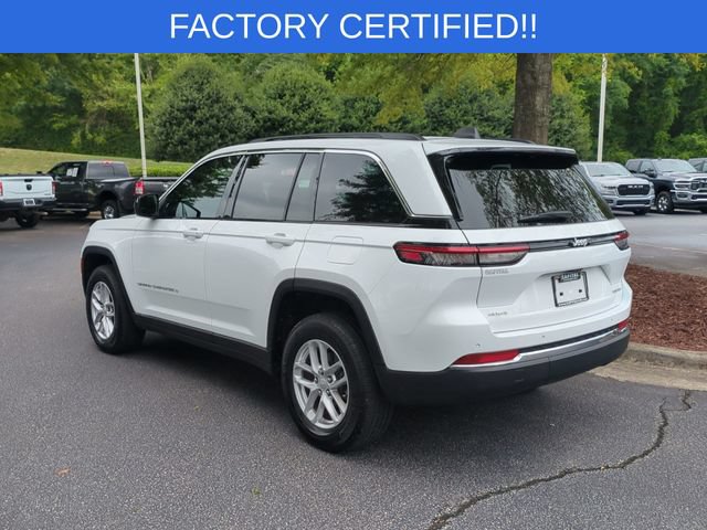 Certified 2025 Jeep Grand Cherokee Laredo X w/ Luxury Tech Group I AWD/4WD image 3