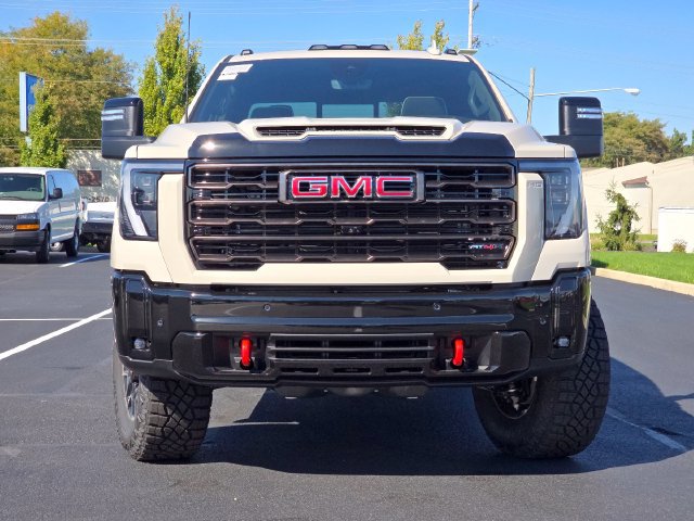 New 2026 GMC Sierra 2500 AT4X w/ LPO, Black Badging Package AWD/4WD image 15