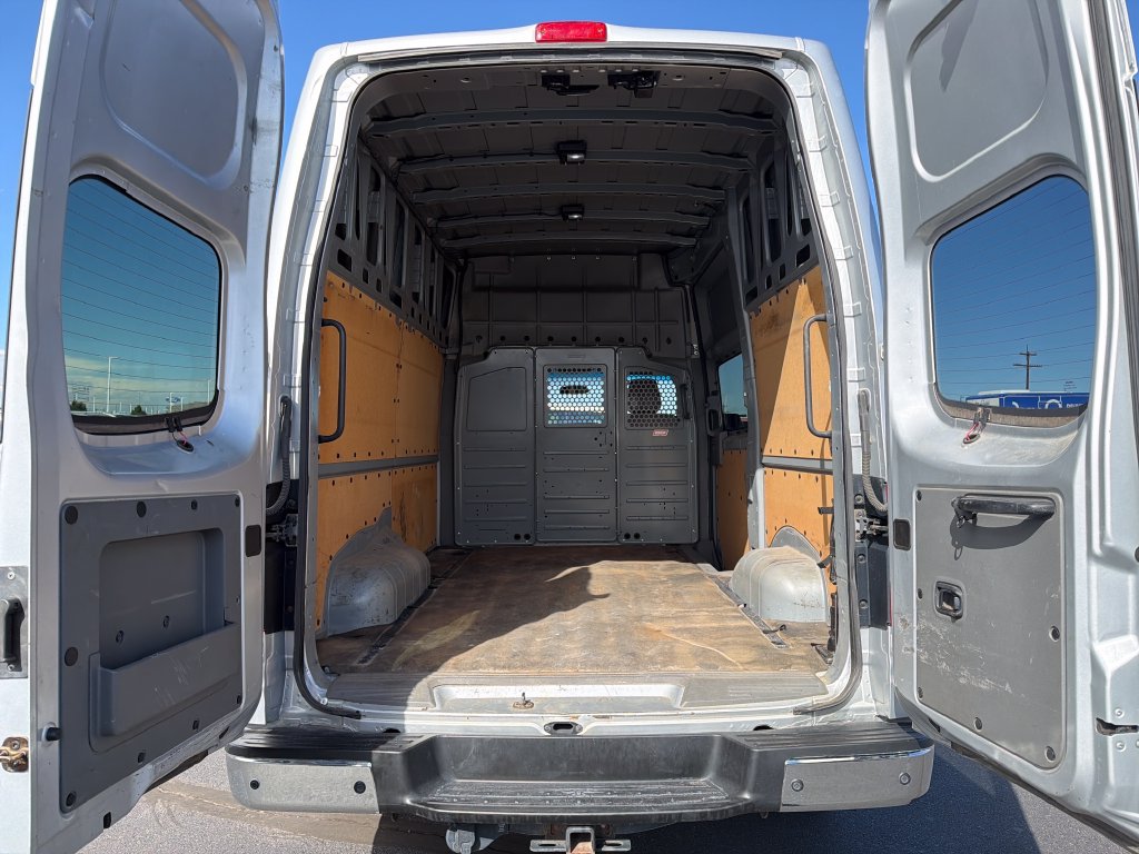 Used 2014 Nissan NV 3500 SV w/ Technology Package RWD image 21