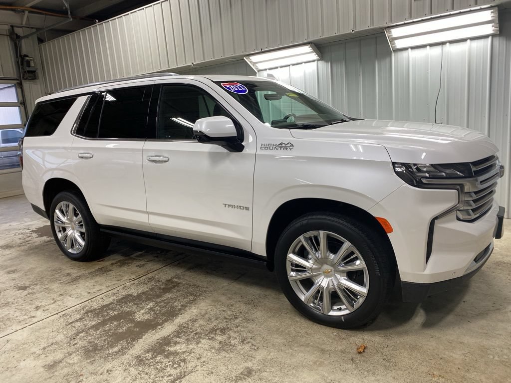 Certified 2022 Chevrolet Tahoe High Country AWD/4WD image 2