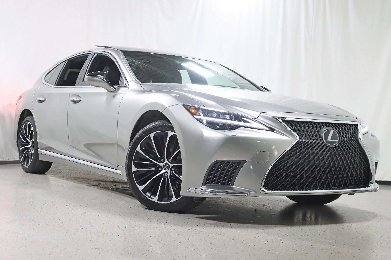Used 2021 Lexus LS 500 AWD w/ Luxury Package image 7