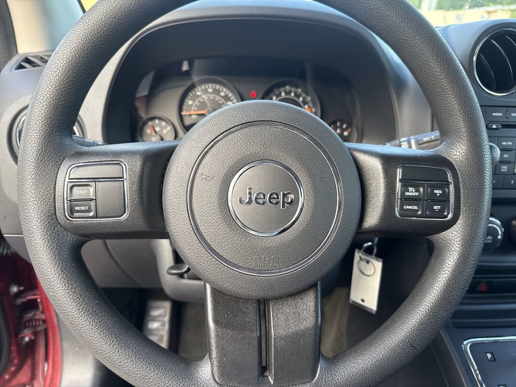 Used 2017 Jeep Compass Sport w/ Power Value Group AWD/4WD image 14