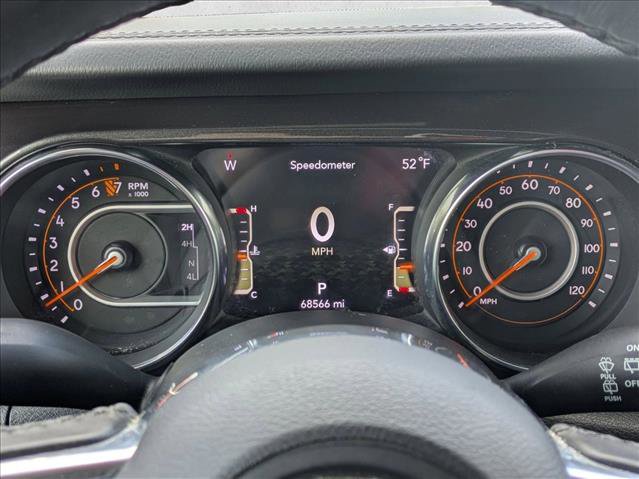 Used 2019 Jeep Wrangler Unlimited Sahara AWD/4WD image 11