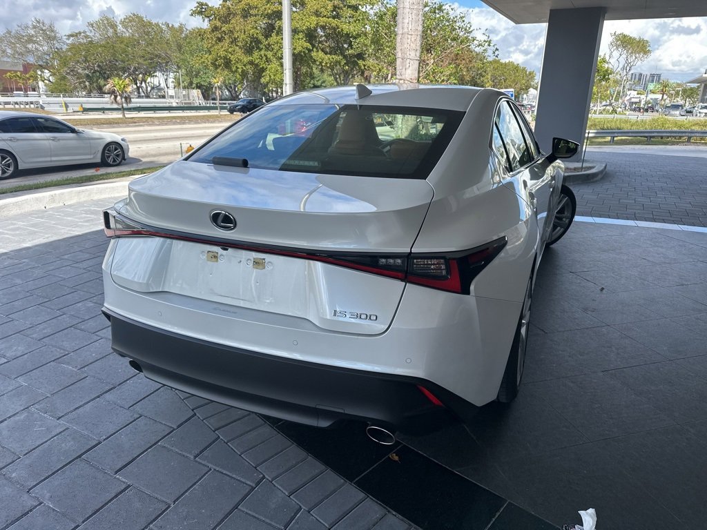 Used 2024 Lexus IS 300 w/ Comfort Package image 13