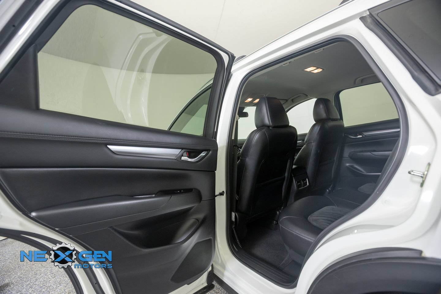 Used 2021 MAZDA CX-5 Touring AWD/4WD image 29