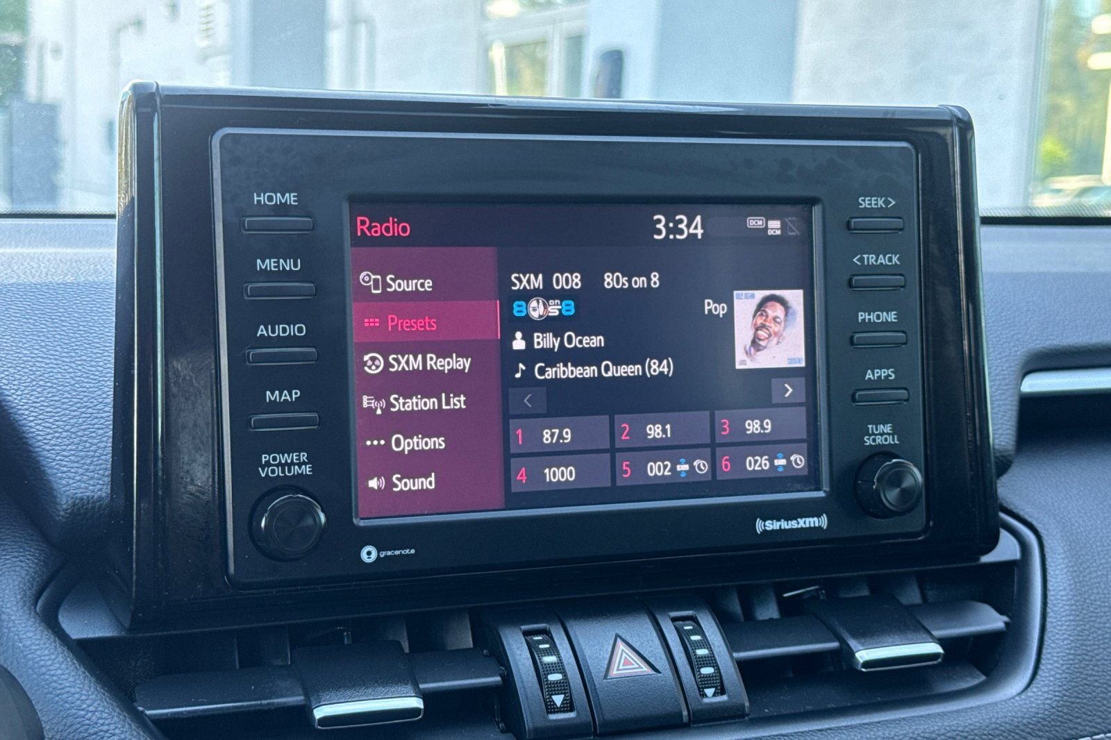 Used 2021 Toyota RAV4 XLE Premium w/ Carpet Mat Package (TMS) image 24