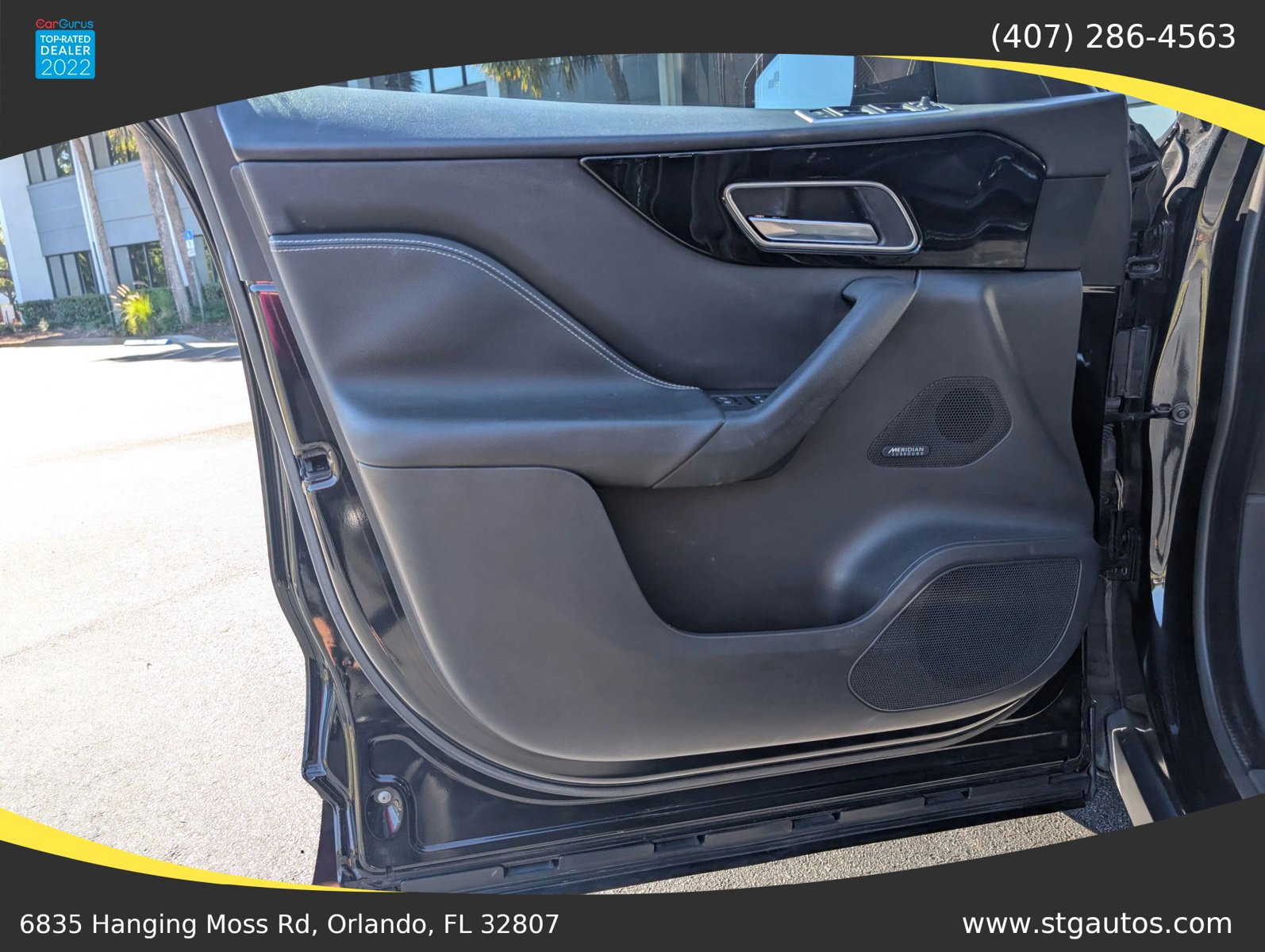 Used 2019 Jaguar F-PACE R-Sport image 30