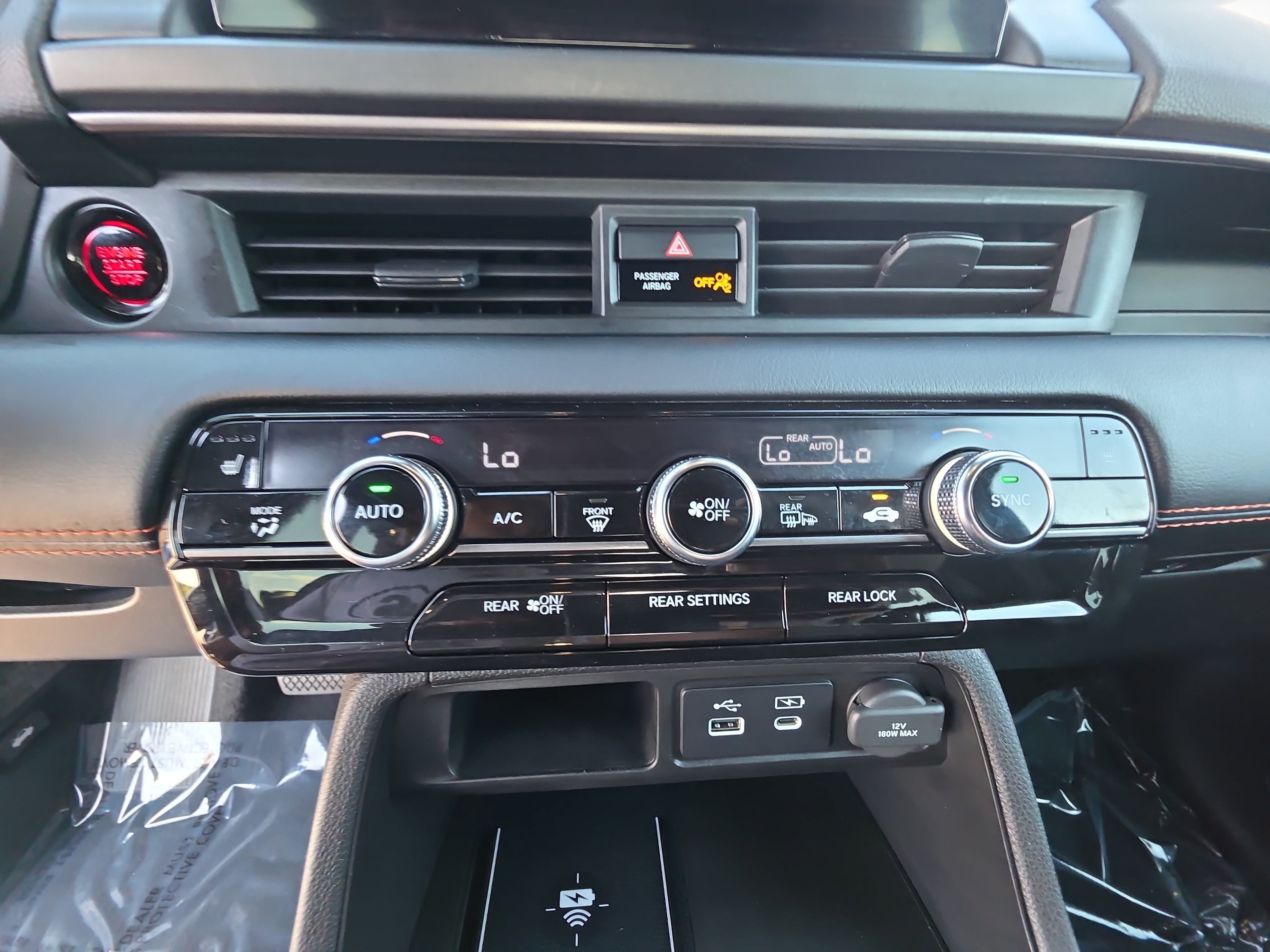 Used 2023 Honda Pilot TrailSport image 23