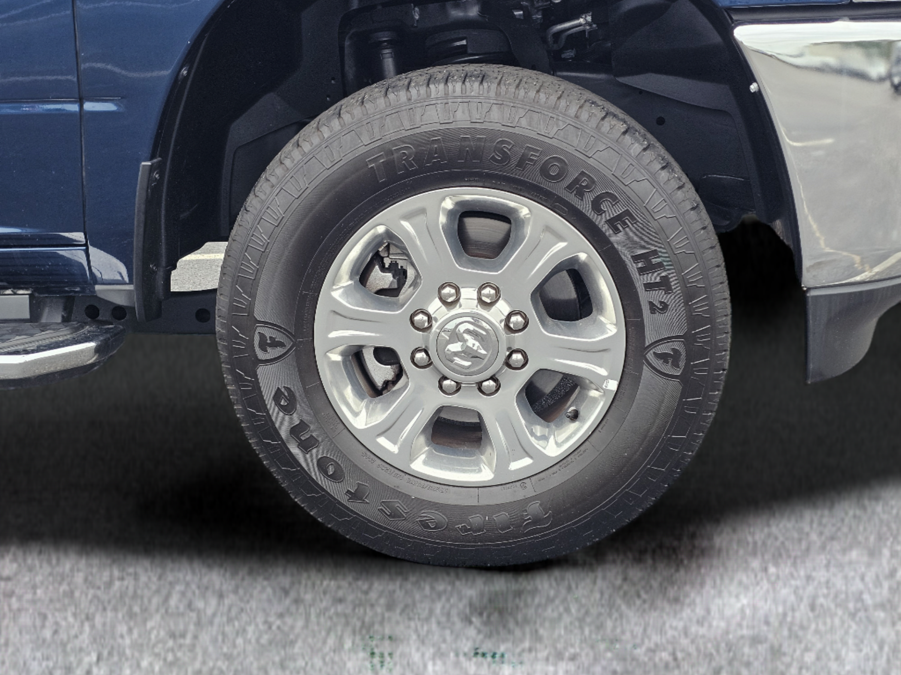 Used 2024 RAM 2500 Big Horn w/ Bed Utility Group AWD/4WD image 6