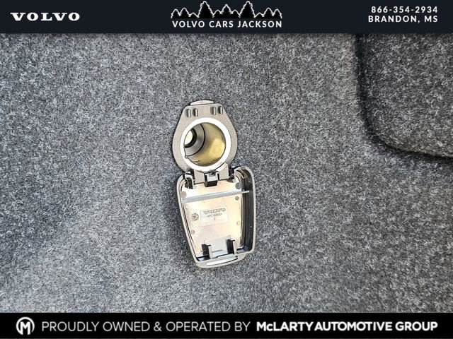 New 2026 Volvo XC40 B4 Plus w/ Protection Package Premier image 26