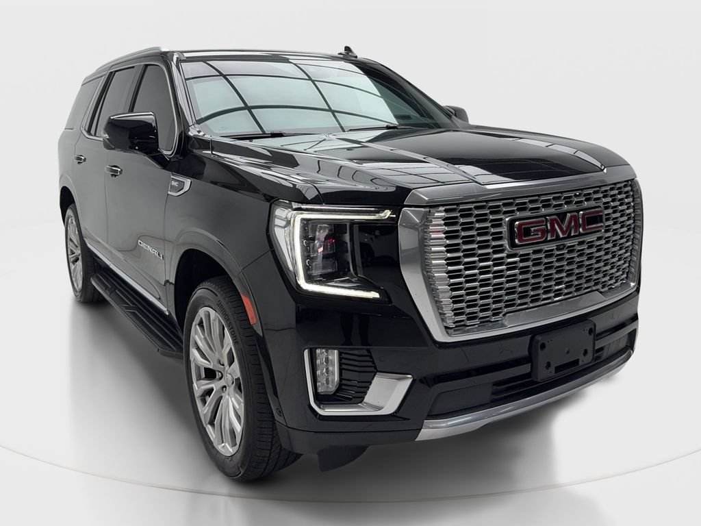 Used 2024 GMC Yukon Denali w/ Advanced Technology Package AWD/4WD image 2