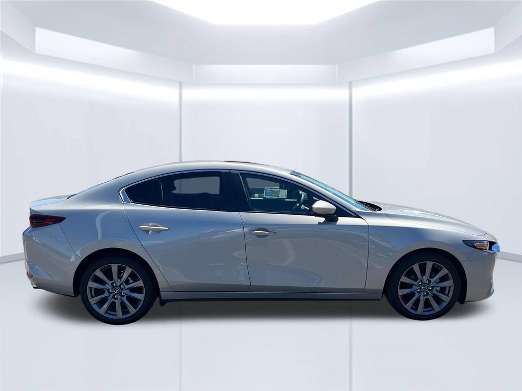 Used 2025 MAZDA MAZDA3 s FWD image 12