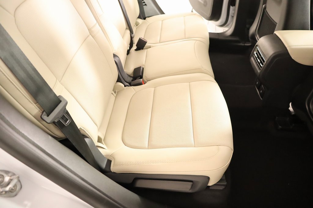 New 2025 Lincoln Corsair Reserve w/ Jet Appearance Package image 15