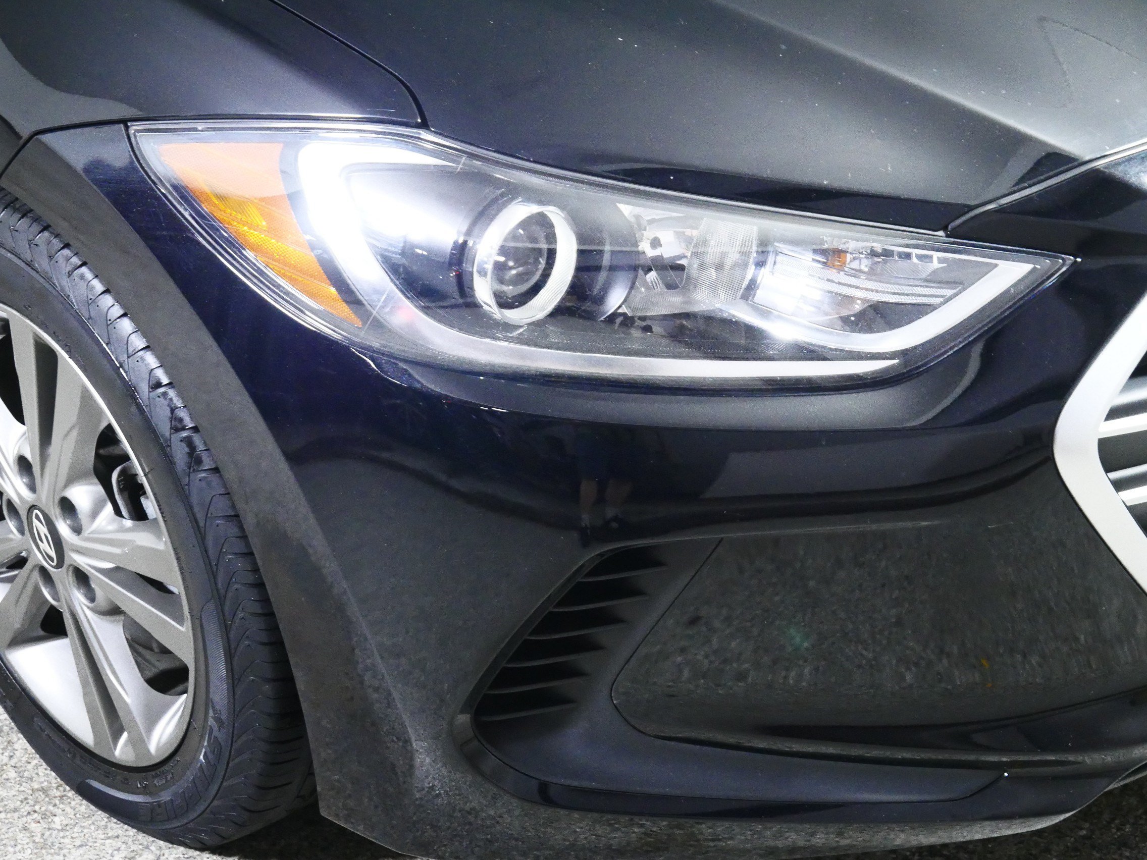 Used 2018 Hyundai Elantra SEL FWD image 16