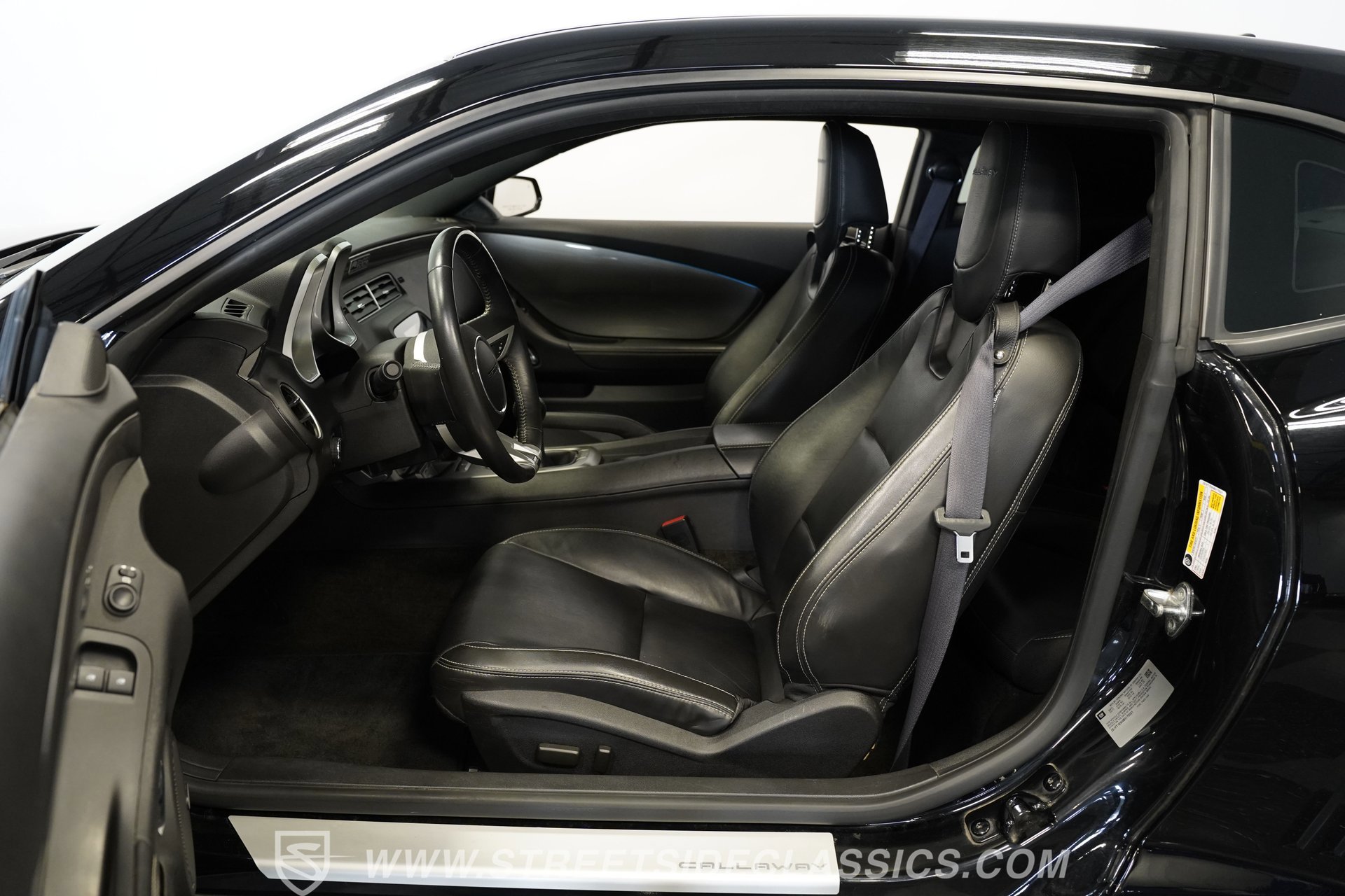 Used 2011 Chevrolet Camaro SS w/ RS Package image 3