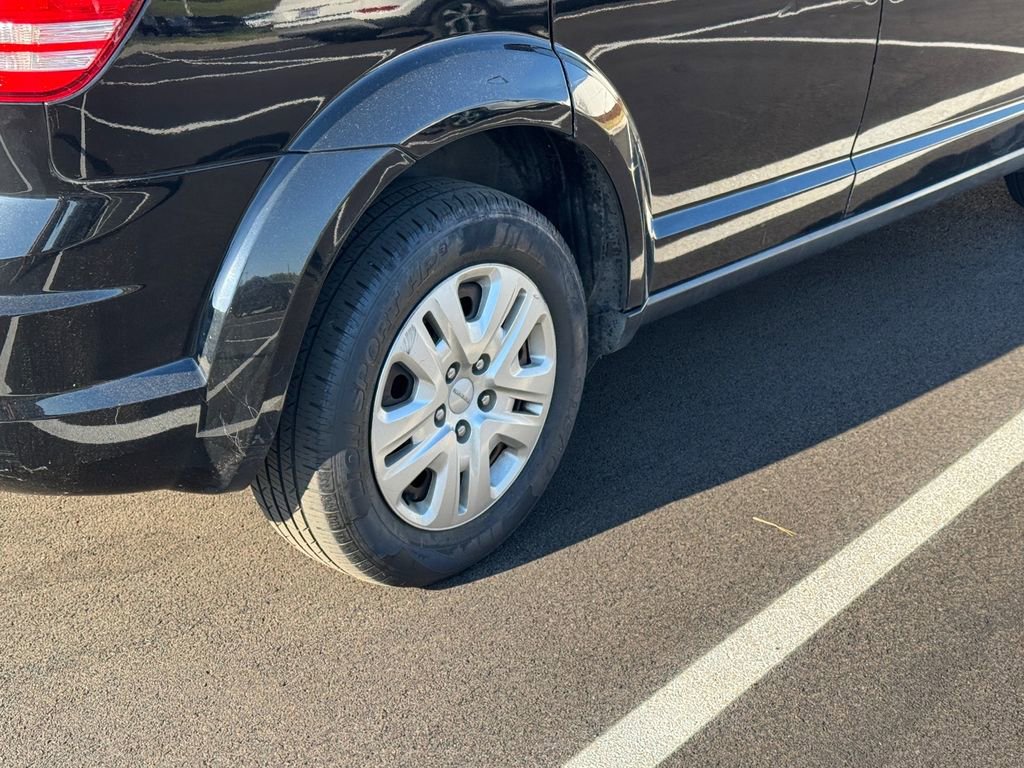 Used 2018 Dodge Journey SE w/ Connectivity Group image 13