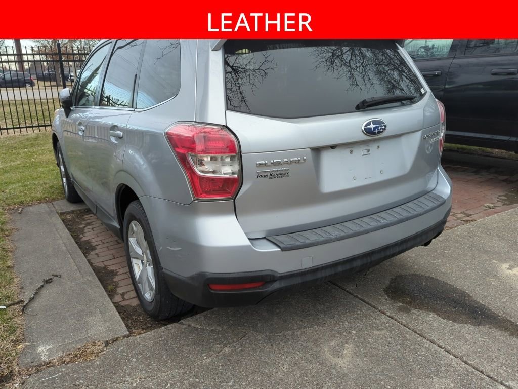Used 2014 Subaru Forester 2.5i Touring w/ Popular Package #2 image 4