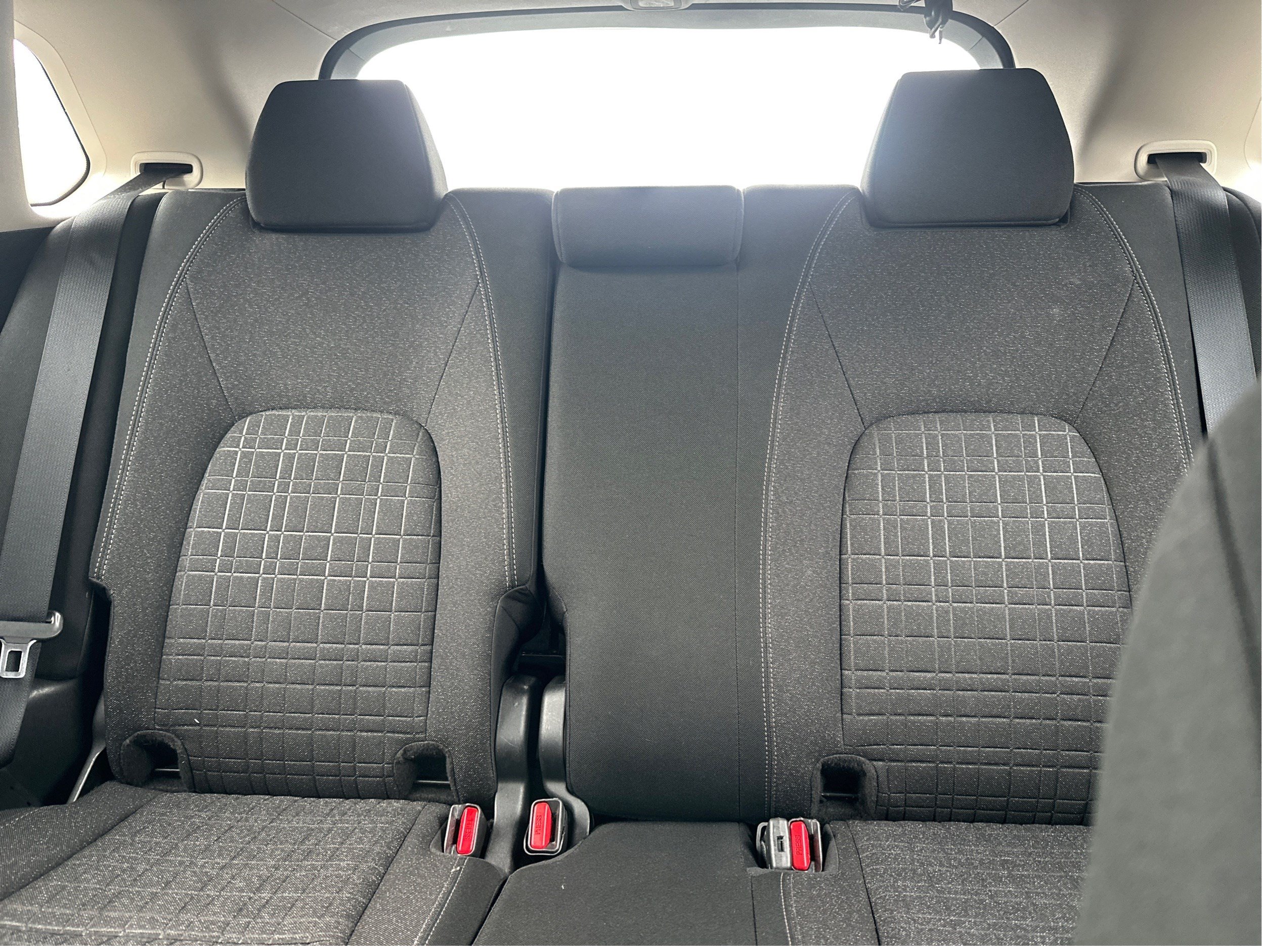 Used 2023 Honda HR-V LX image 13