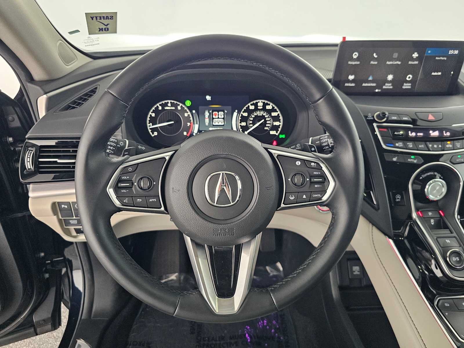 Used 2025 Acura RDX SH-AWD w/ Technology Package image 22