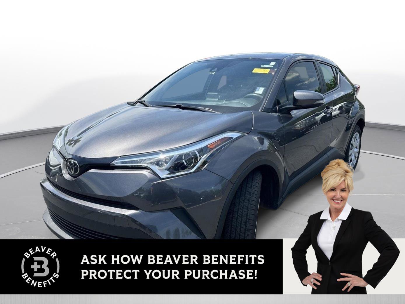 Used 2019 Toyota C-HR LE FWD image 1