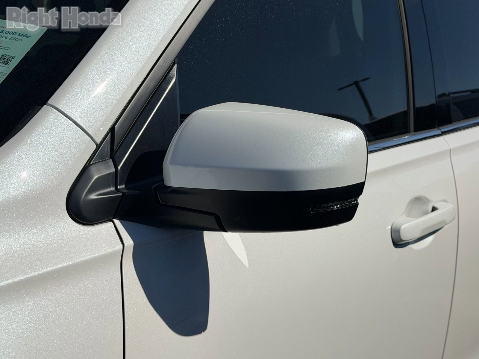 Certified 2025 Honda Pilot Touring image 8