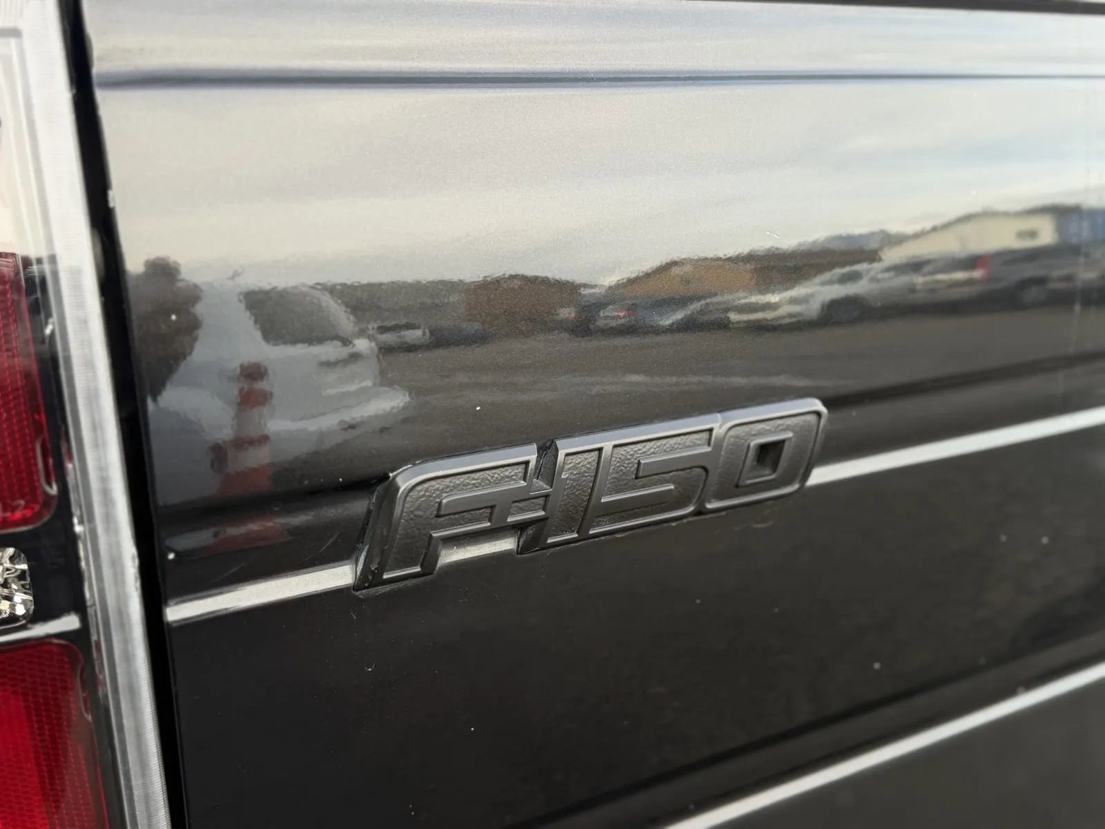 Used 2014 Ford F150 Raptor w/ Equipment Group 801A Luxury image 43