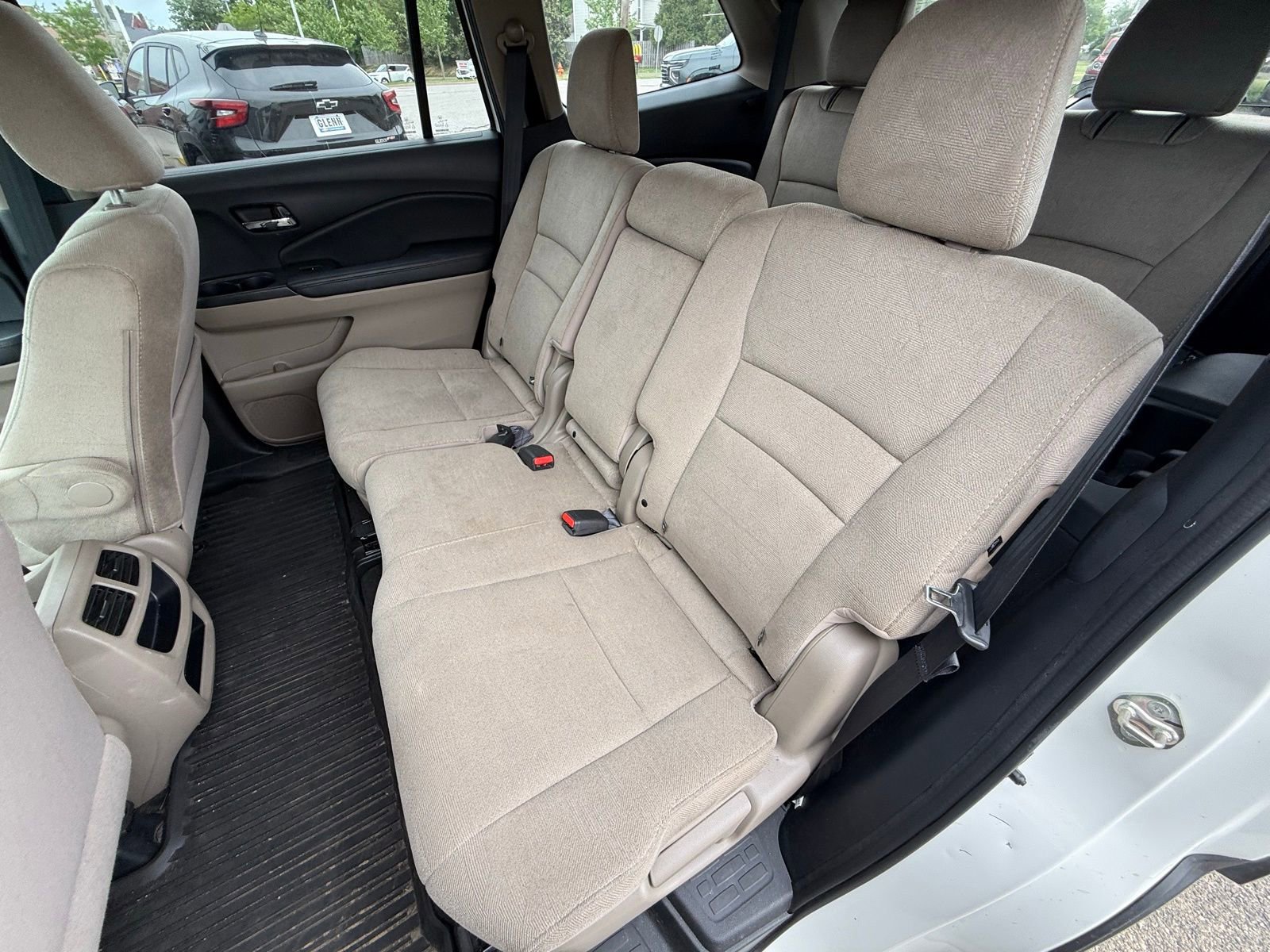 Used 2019 Honda Pilot LX image 24