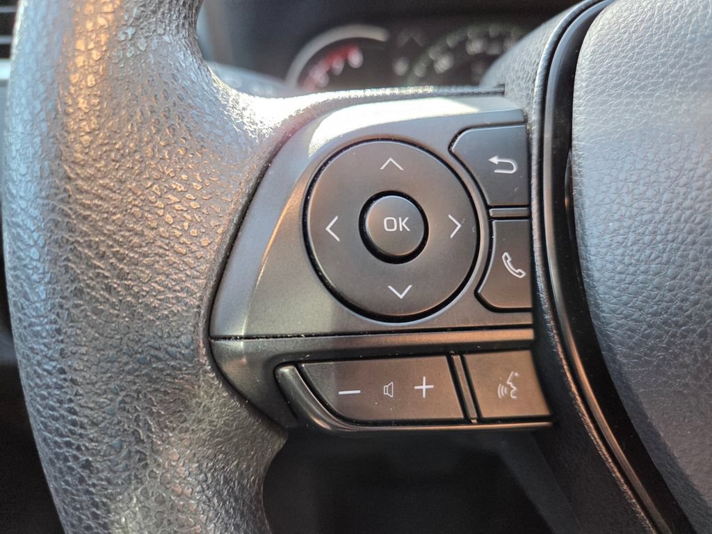 Used 2023 Toyota RAV4 XLE w/ Convenience Package FWD image 13