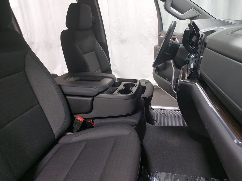 Used 2023 Chevrolet Silverado 1500 LT image 10