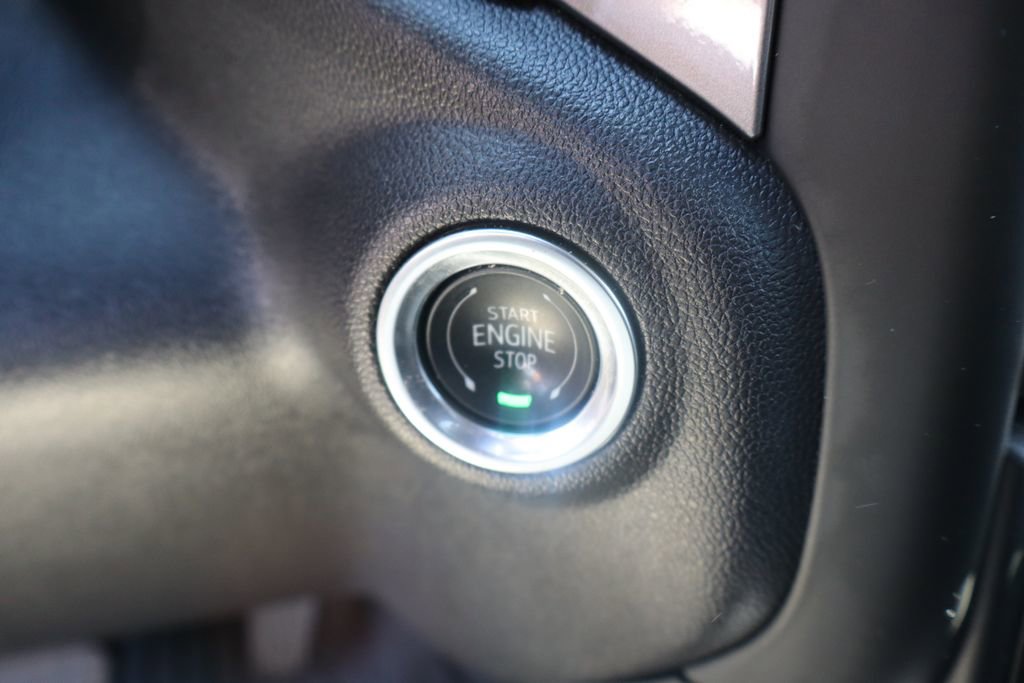 Used 2025 Chevrolet Silverado 1500 Custom Trail Boss w/ LPO, Dark Essentials Package image 19