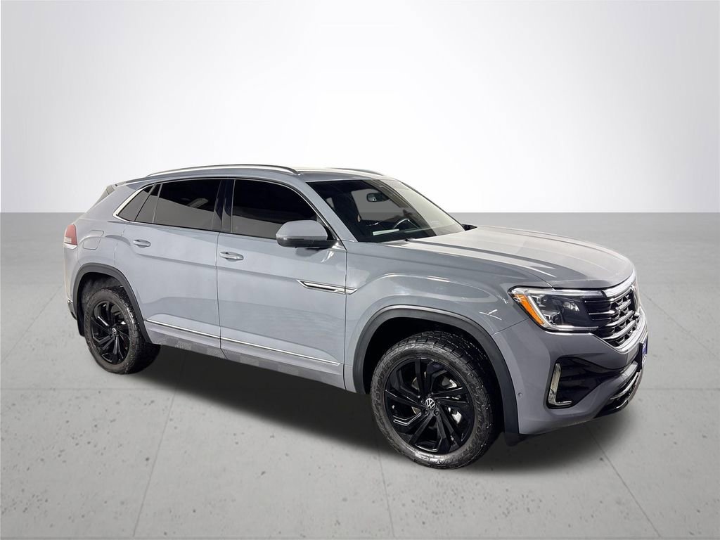 Certified 2024 Volkswagen Atlas Cross Sport SEL Premium R-Line image 3