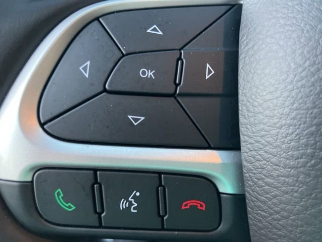 Used 2021 Jeep Compass Limited w/ Sun and Sound Group image 18